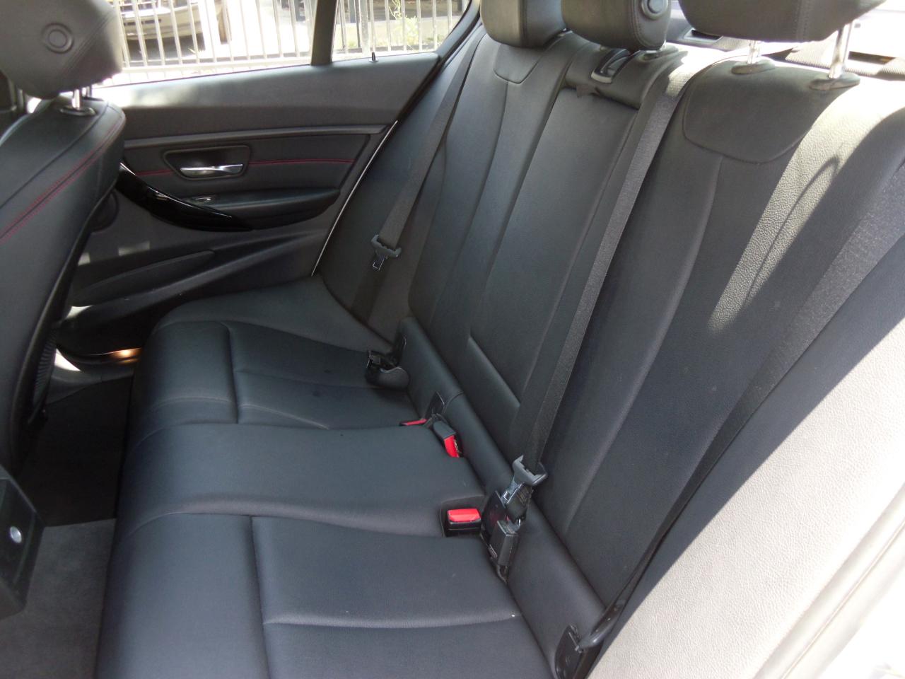 BMW 3 Series 4dr Sdn 328i RWD SULEV 2014