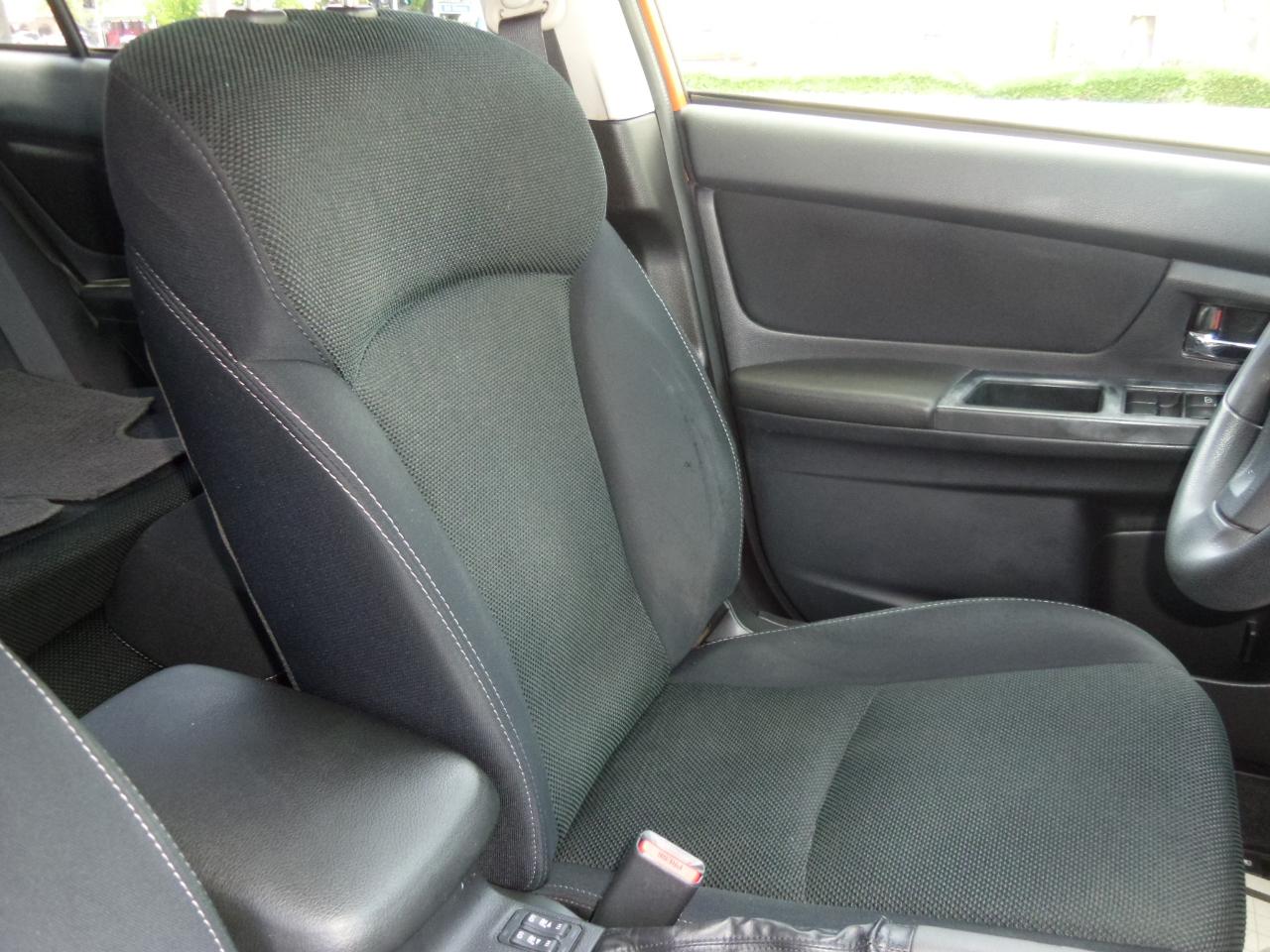 Subaru XV Crosstrek 5dr Auto 2.0i Premium 2013