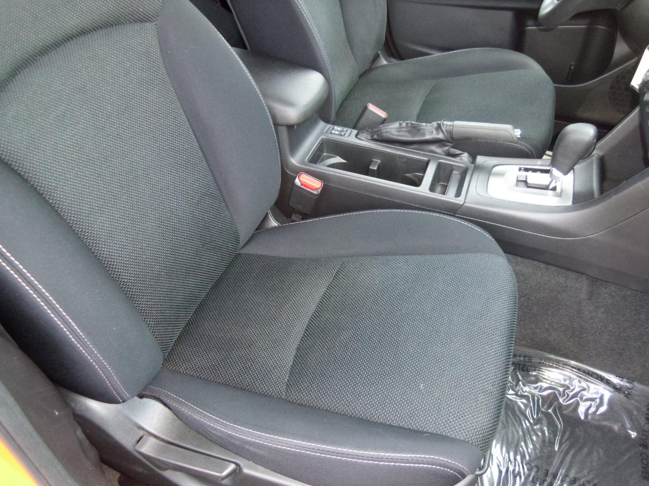 Subaru XV Crosstrek 5dr Auto 2.0i Premium 2013