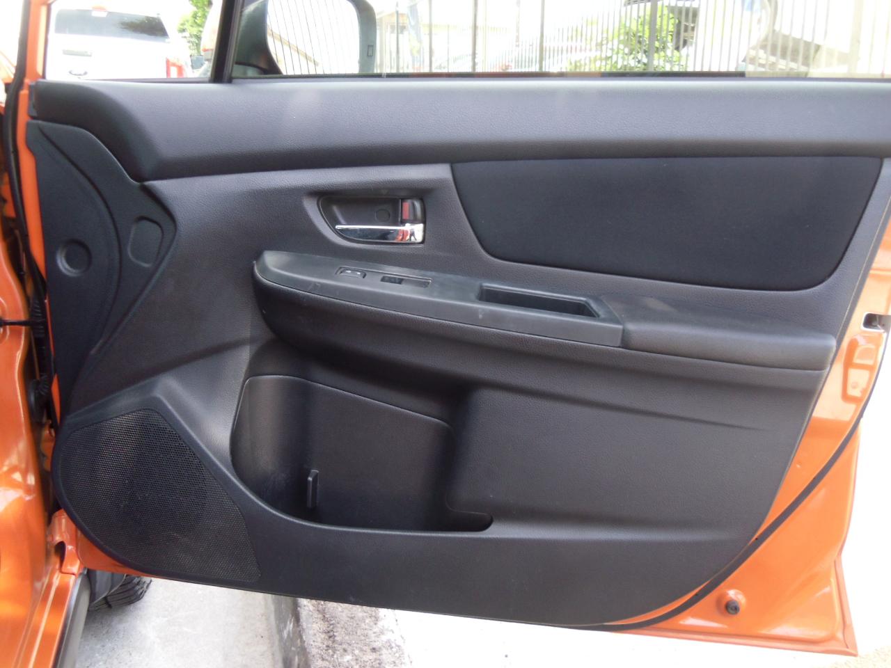 Subaru XV Crosstrek 5dr Auto 2.0i Premium 2013