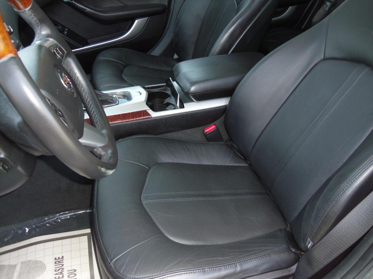Cadillac CTS 4dr Sdn RWD w/1SB 2008