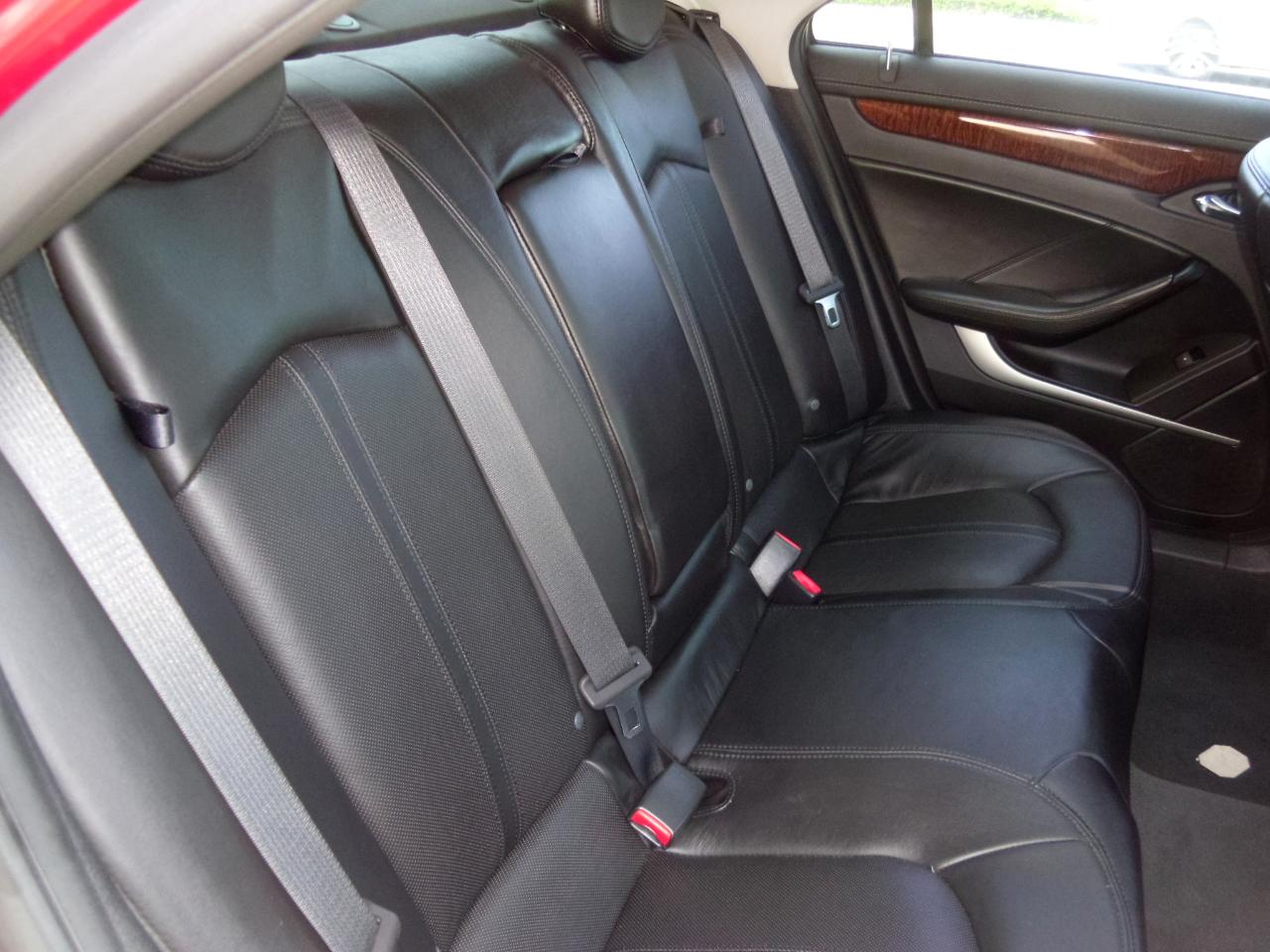 Cadillac CTS 4dr Sdn RWD w/1SB 2008