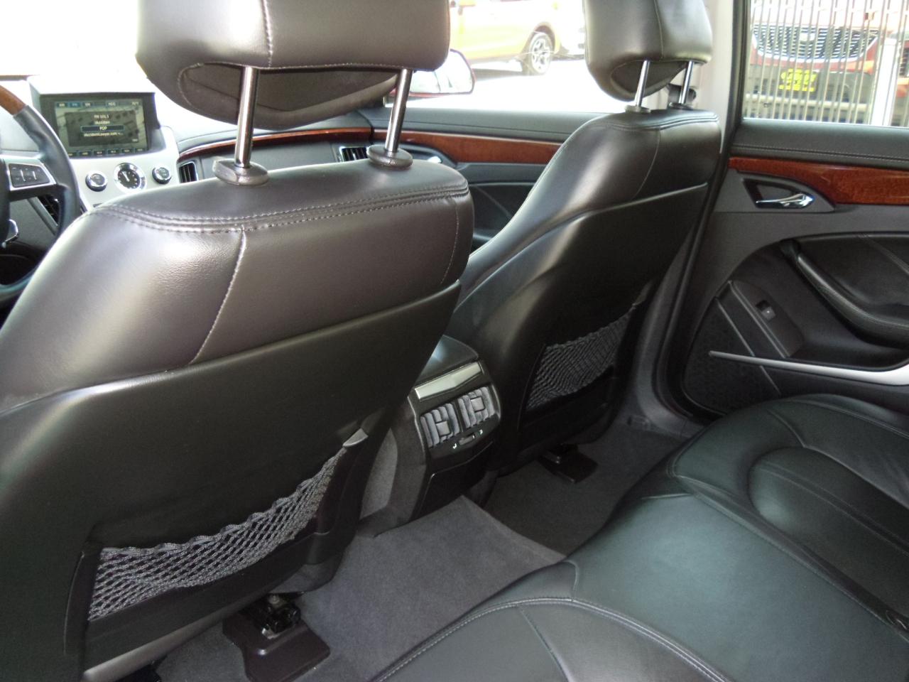 Cadillac CTS 4dr Sdn RWD w/1SB 2008