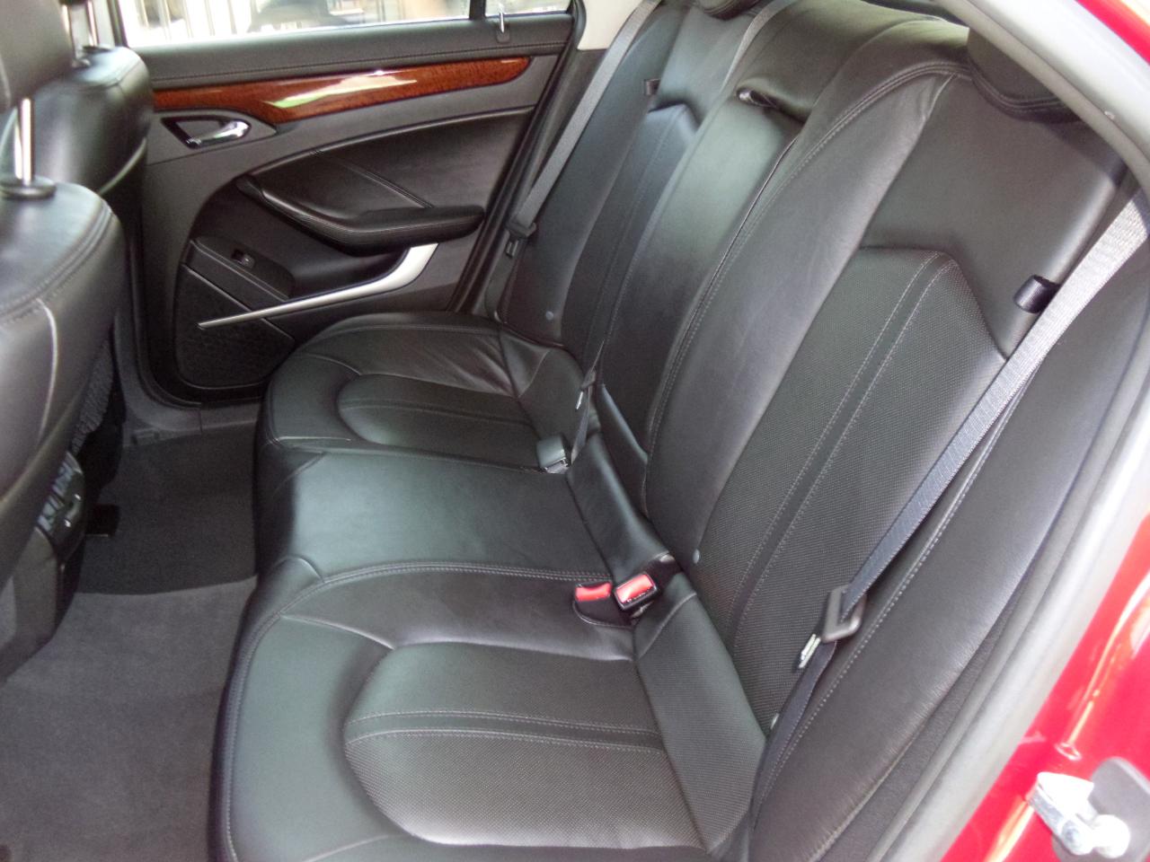 Cadillac CTS 4dr Sdn RWD w/1SB 2008