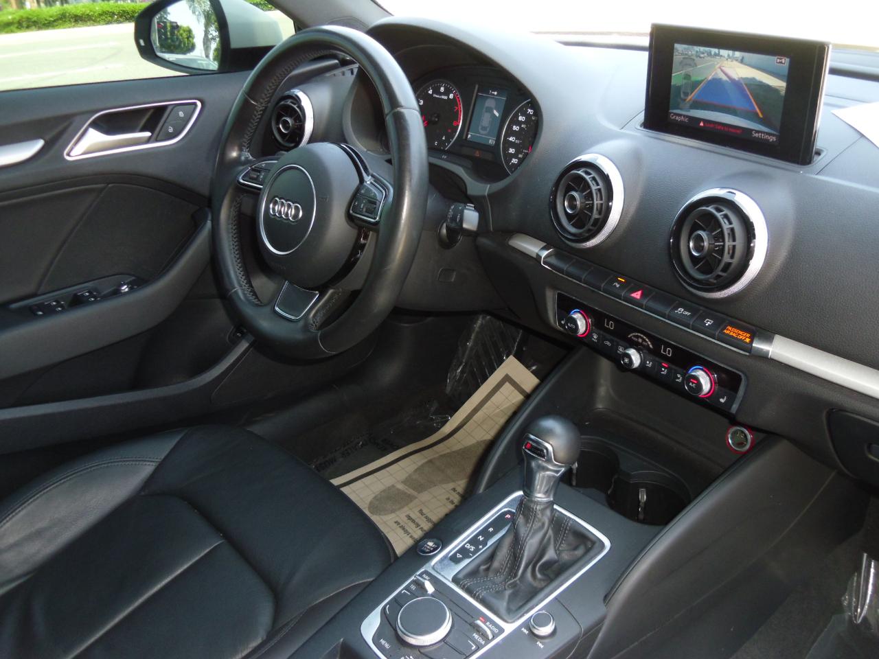 Audi A3 4dr Sdn FWD 1.8T Premium 2016