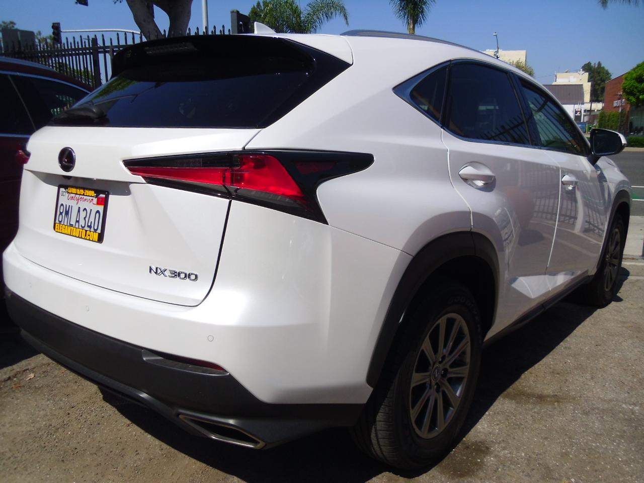 Lexus NX NX 300 FWD 2020
