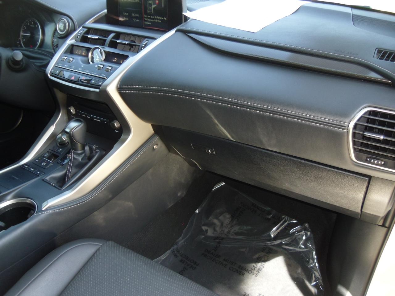 Lexus NX NX 300 FWD 2020