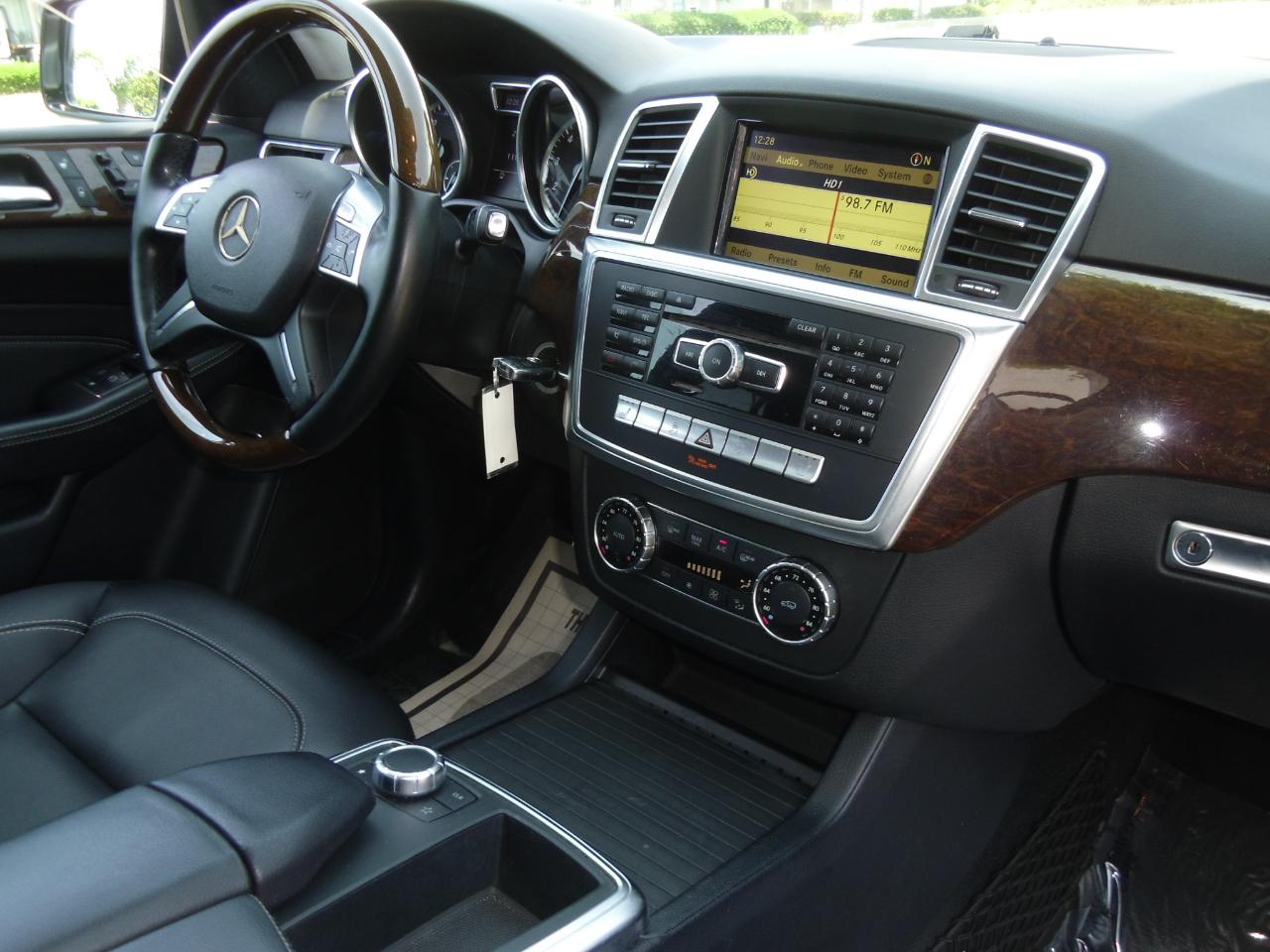 Mercedes-Benz M-Class 4MATIC 4dr ML 350 2012