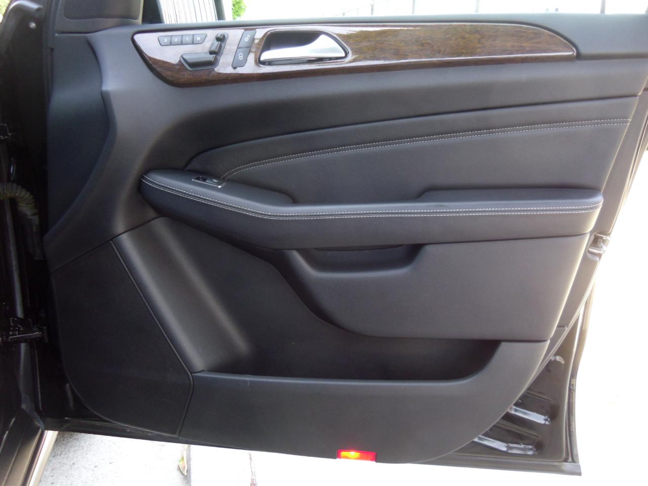 Mercedes-Benz M-Class 4MATIC 4dr ML 350 2012