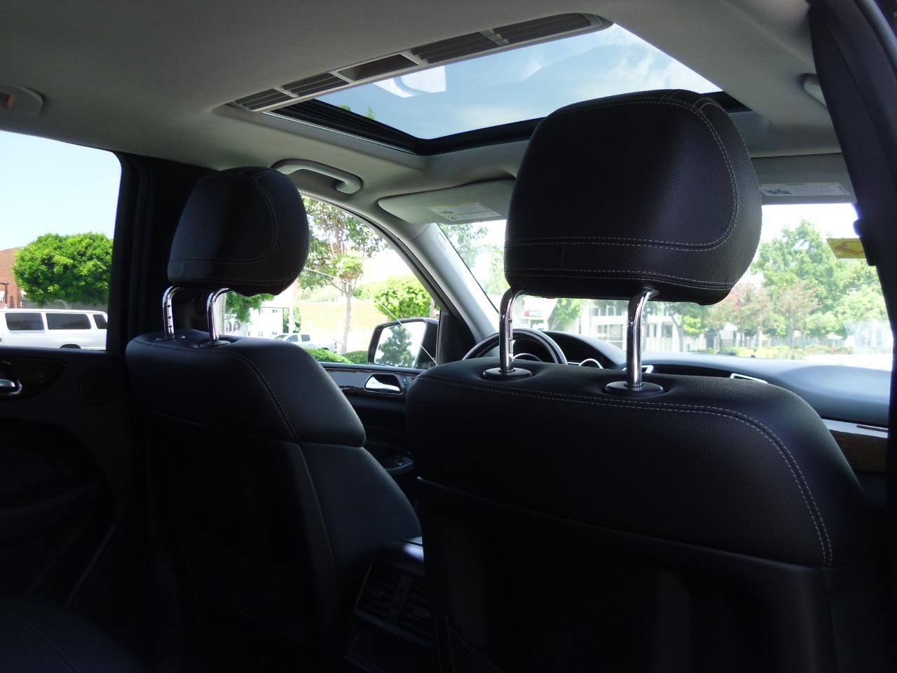 Mercedes-Benz M-Class 4MATIC 4dr ML 350 2012