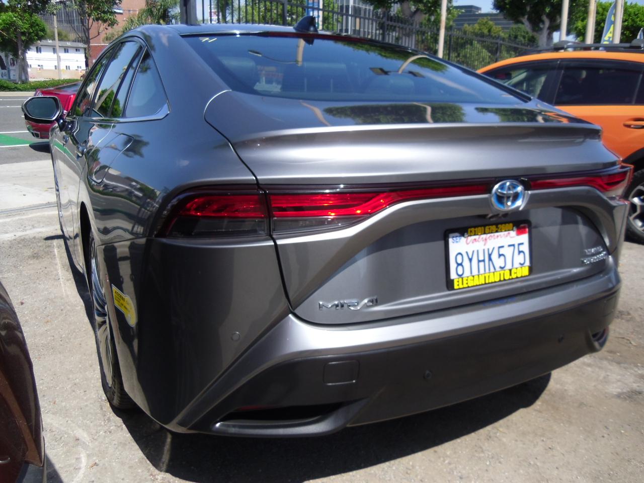 Toyota Mirai Limited Sedan 2021