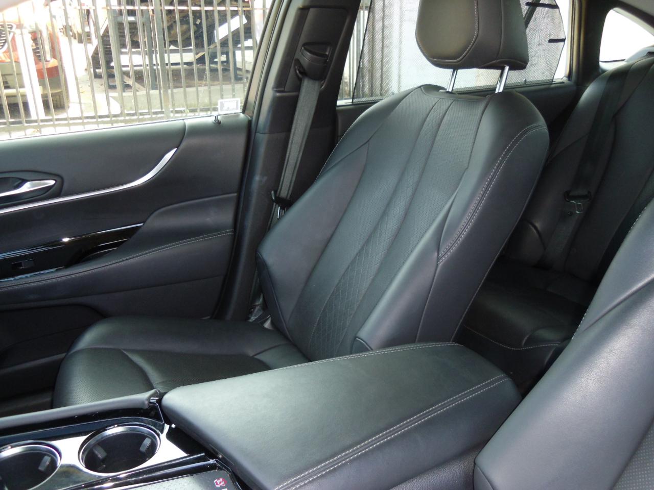Toyota Mirai Limited Sedan 2021