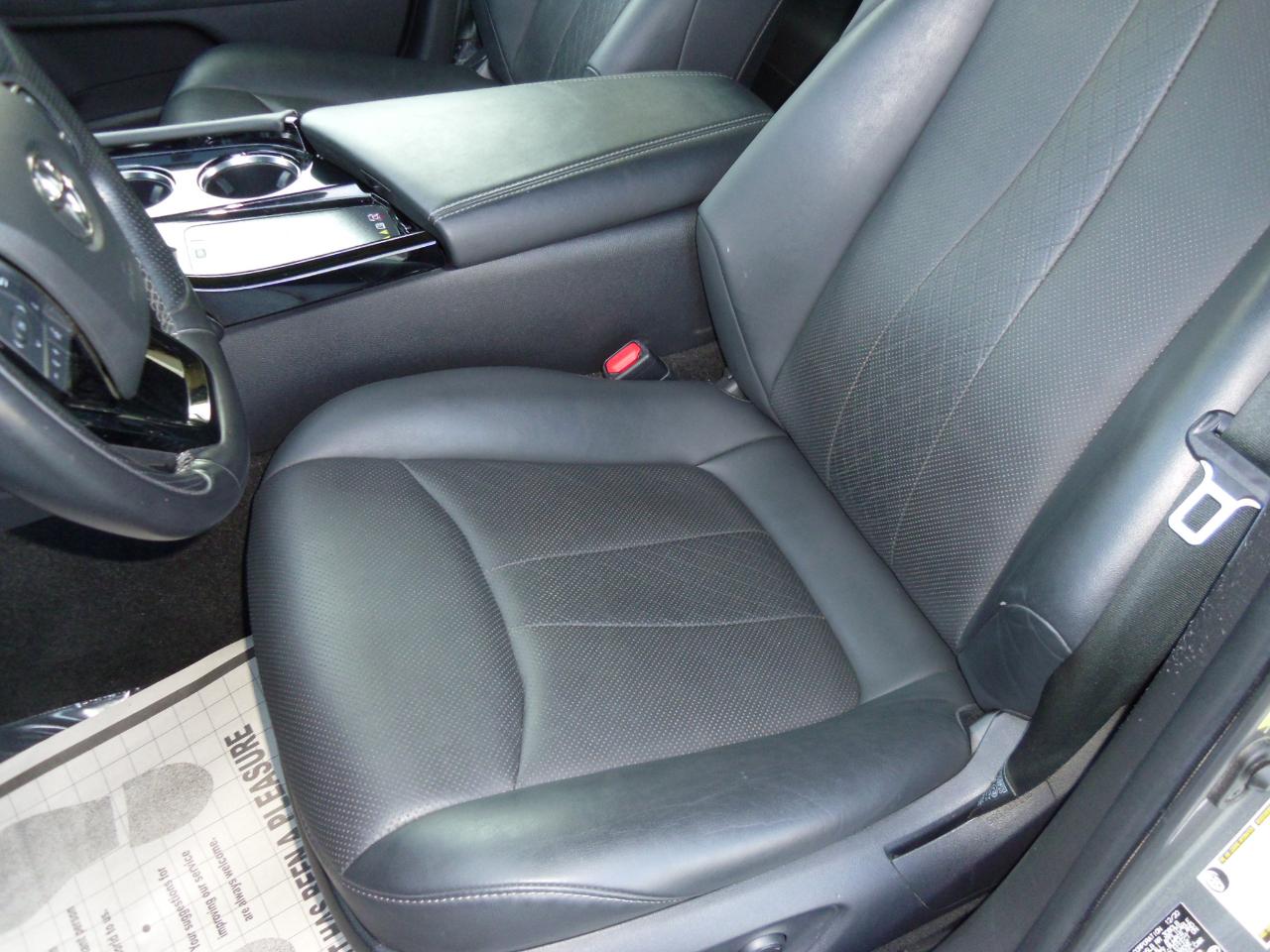 Toyota Mirai Limited Sedan 2021