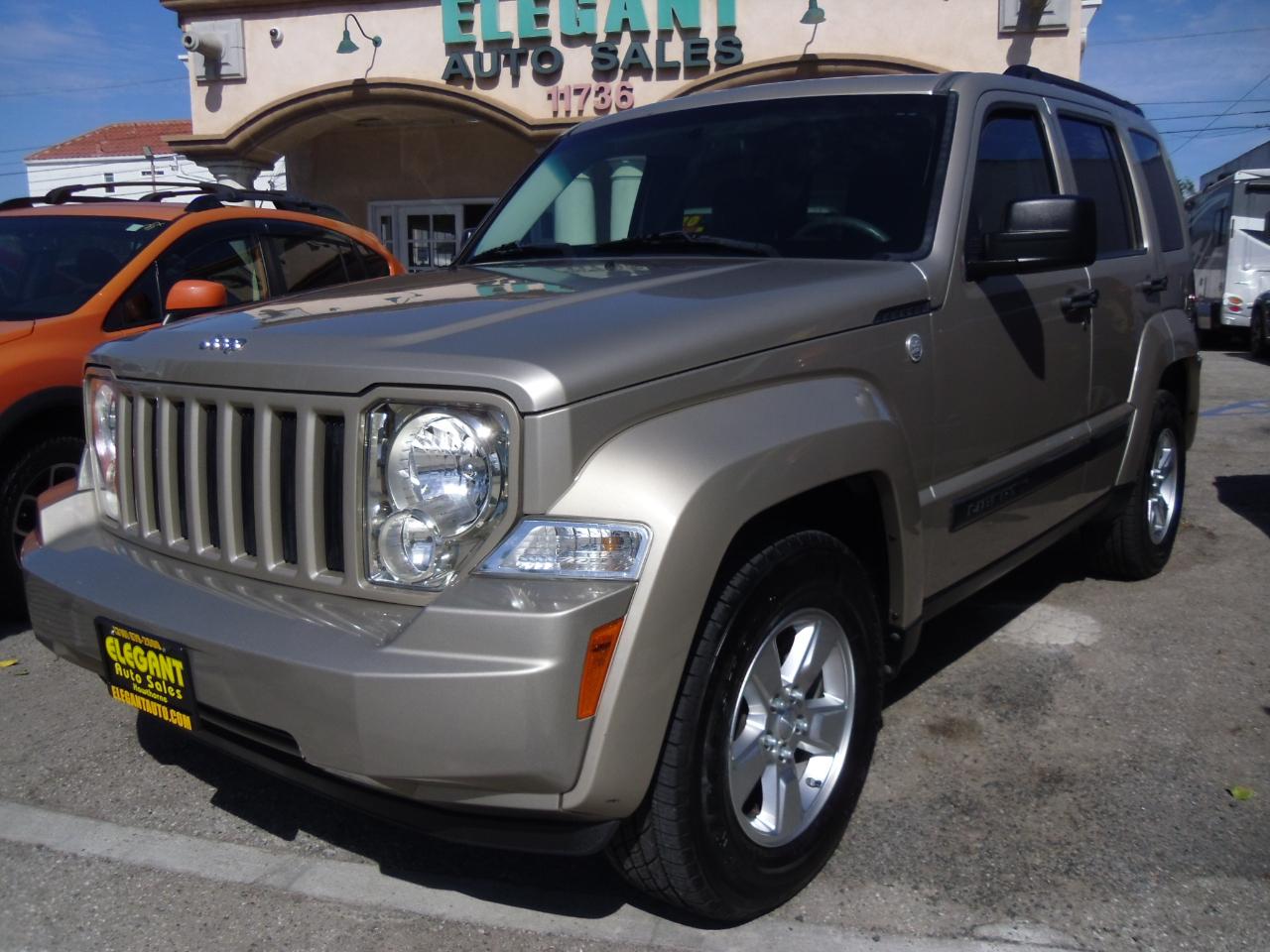 Jeep Liberty 4WD 4dr Sport 2010