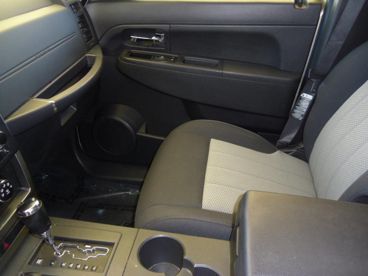 Jeep Liberty 4WD 4dr Sport 2010