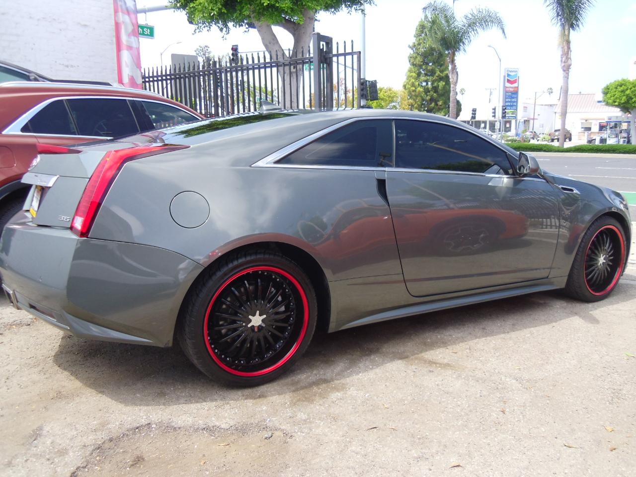 Cadillac CTS Coupe 2dr Cpe Performance AWD 2011