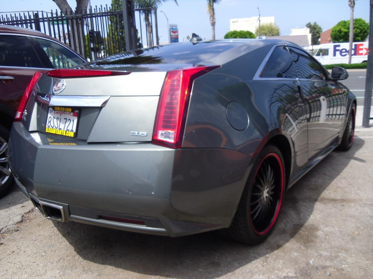 Cadillac CTS Coupe 2dr Cpe Performance AWD 2011