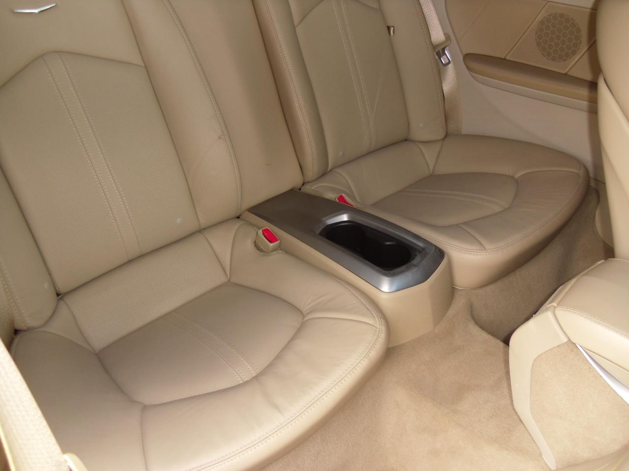 Cadillac CTS Coupe 2dr Cpe Performance AWD 2011