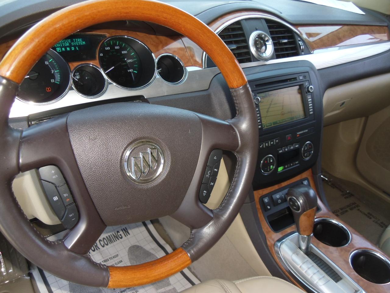 Buick Enclave FWD 4dr CXL 2009
