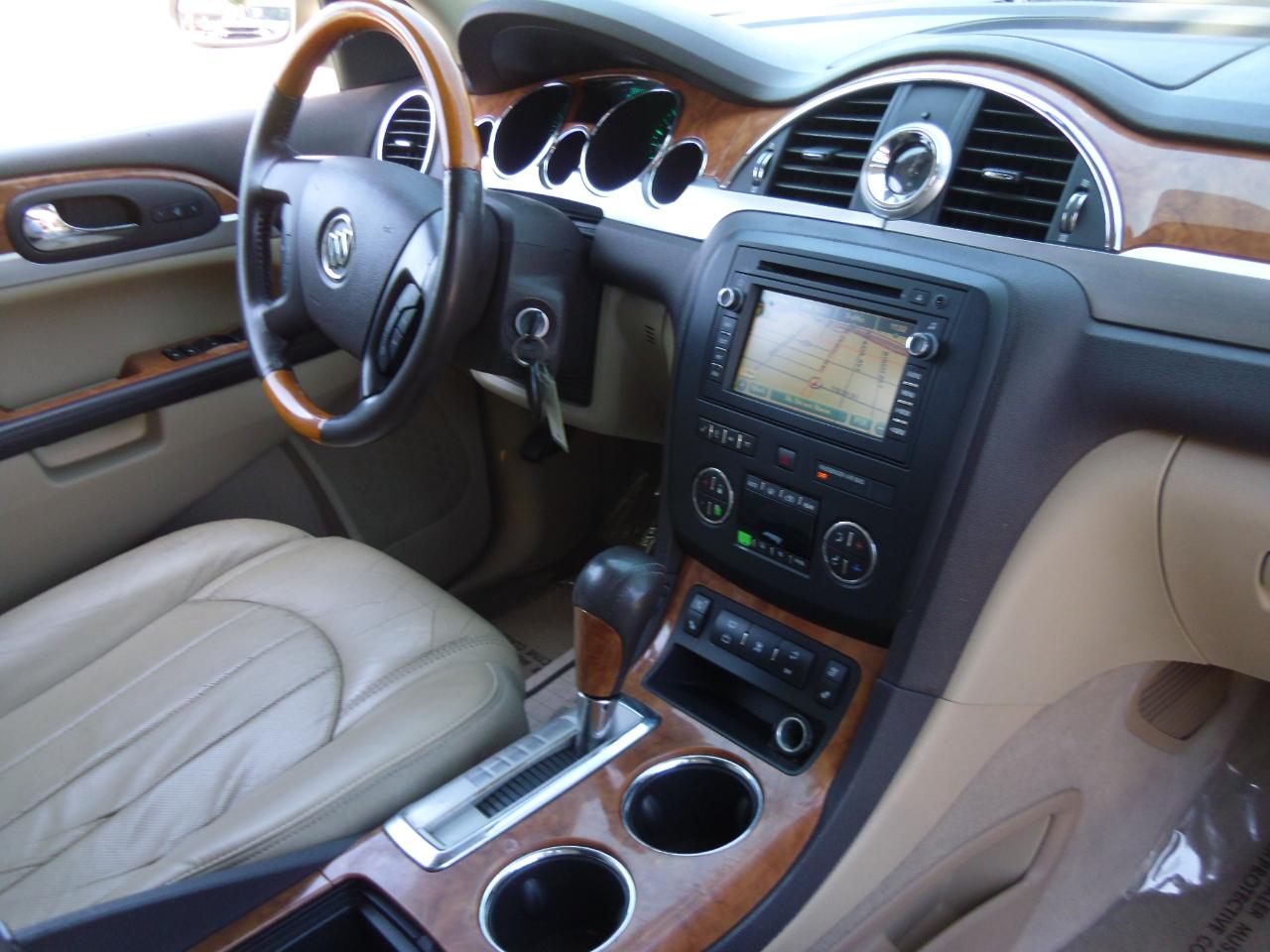 Buick Enclave FWD 4dr CXL 2009