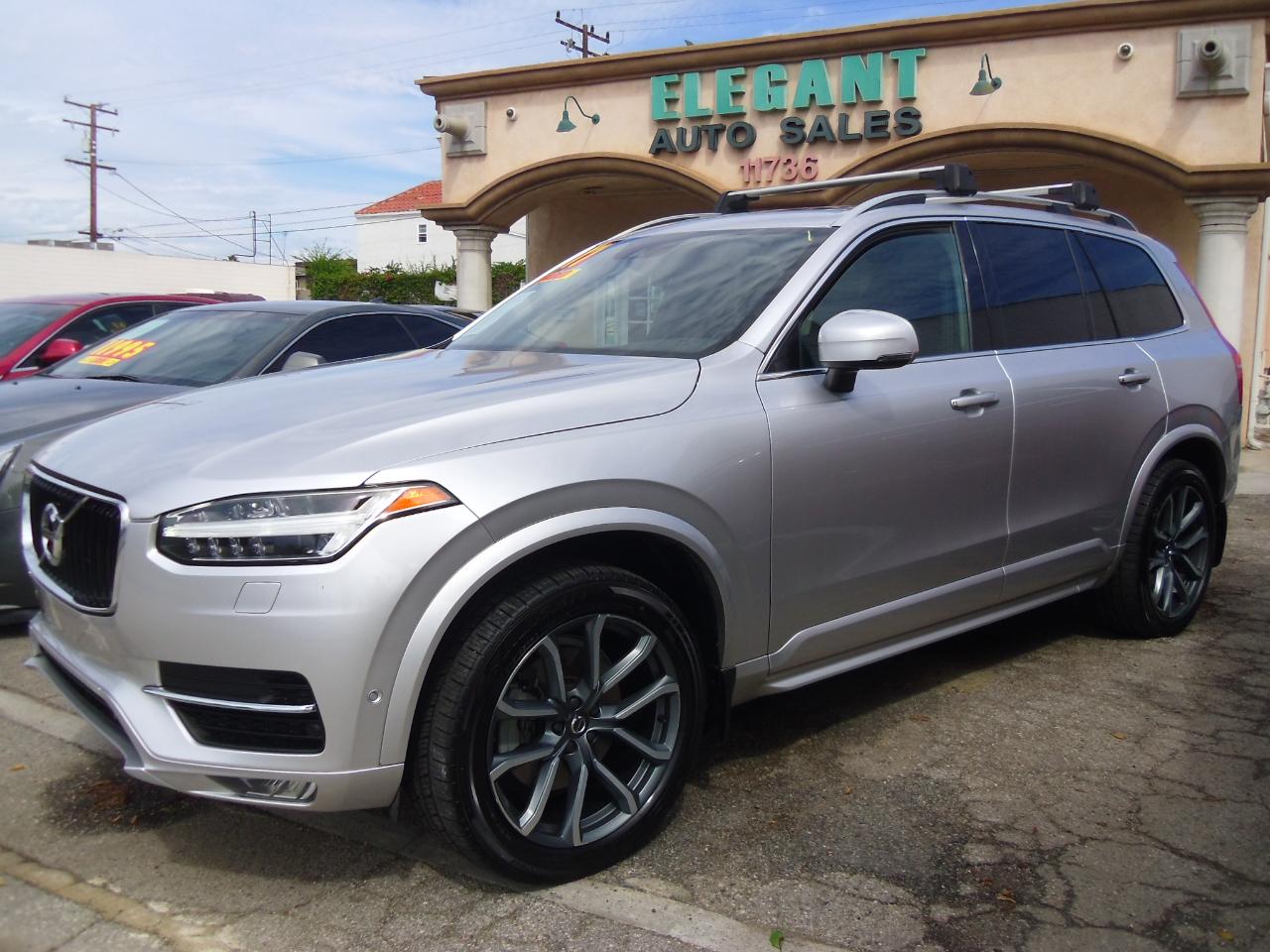 Volvo XC90 T6 AWD 7-Passenger Momentum 2017