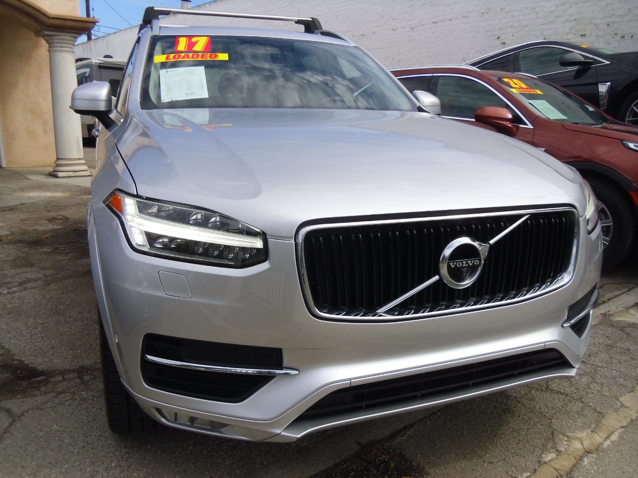 Volvo XC90 T6 AWD 7-Passenger Momentum 2017