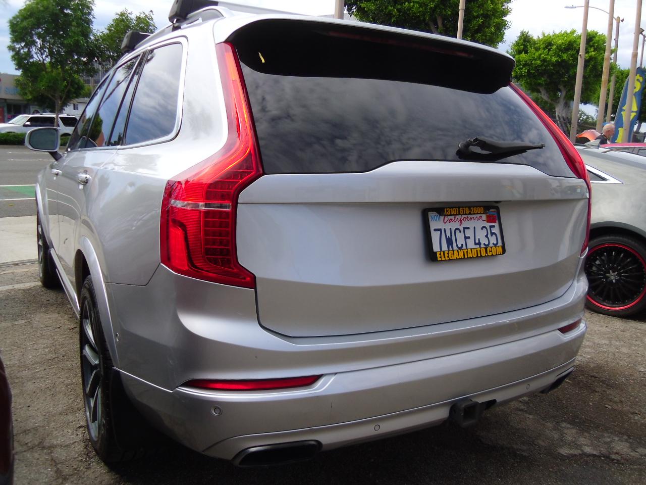 Volvo XC90 T6 AWD 7-Passenger Momentum 2017