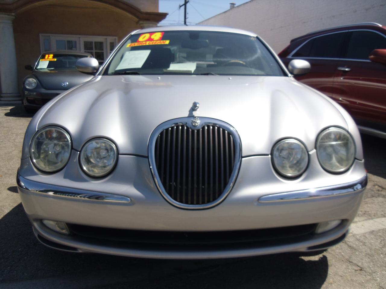 Jaguar S-Type 4dr Sdn V8 2004