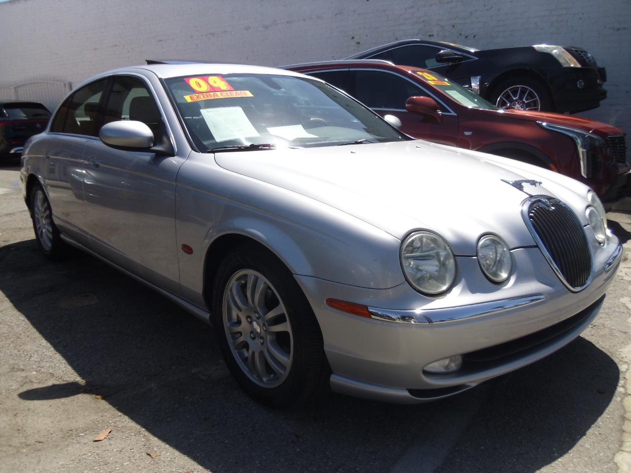 Jaguar S-Type 4dr Sdn V8 2004