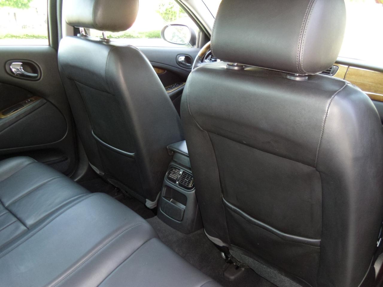 Jaguar S-Type 4dr Sdn V8 2004