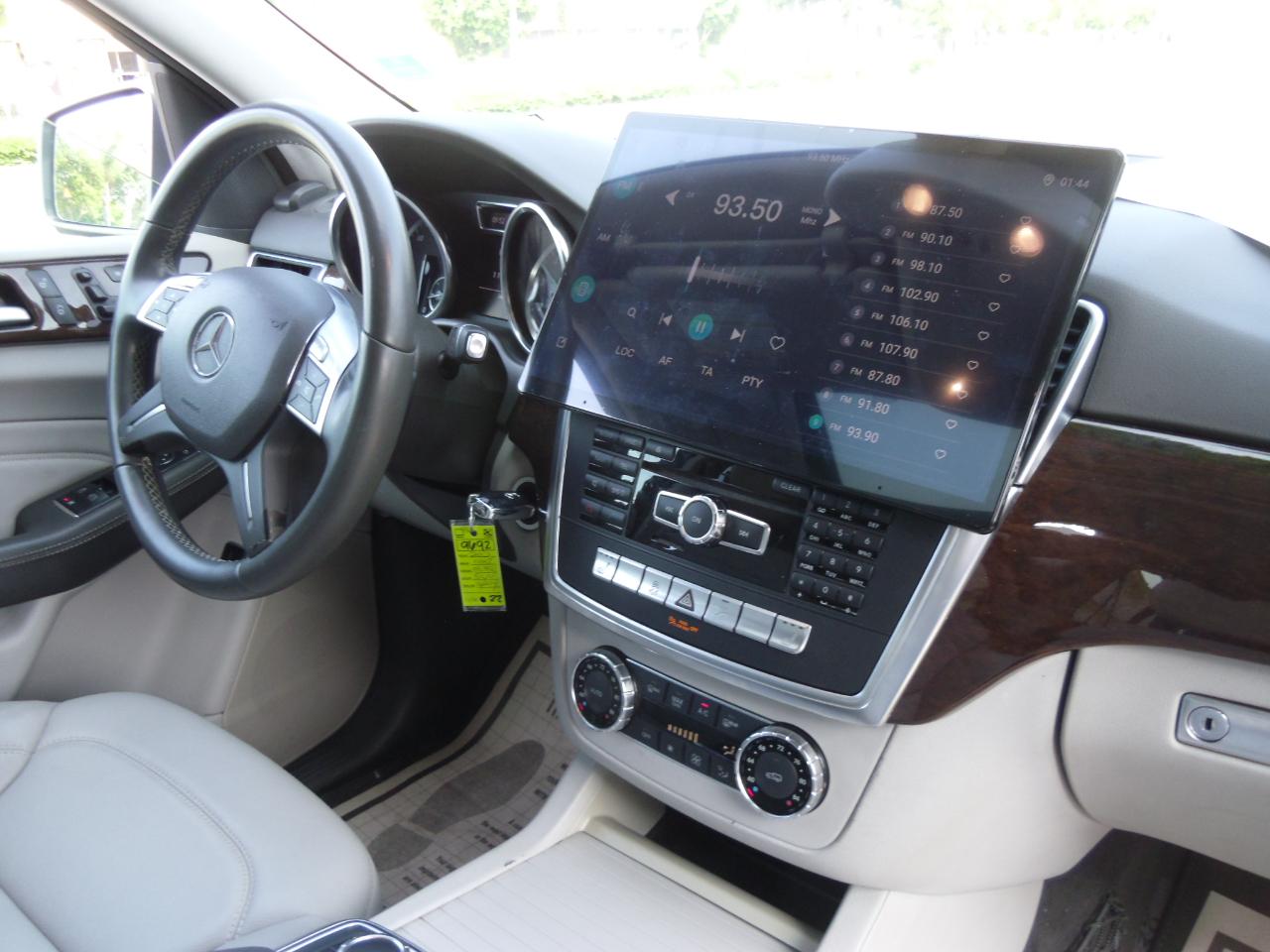 Mercedes-Benz M-Class 4MATIC 4dr ML 350 2012