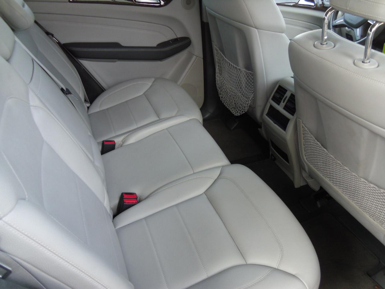 Mercedes-Benz M-Class 4MATIC 4dr ML 350 2012