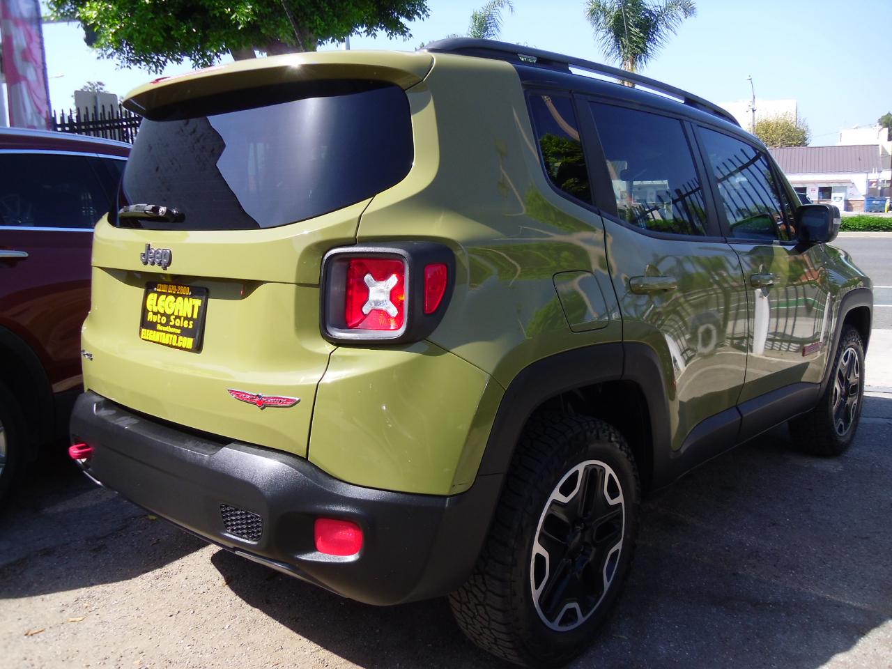 Jeep Renegade 4WD 4dr Trailhawk 2015