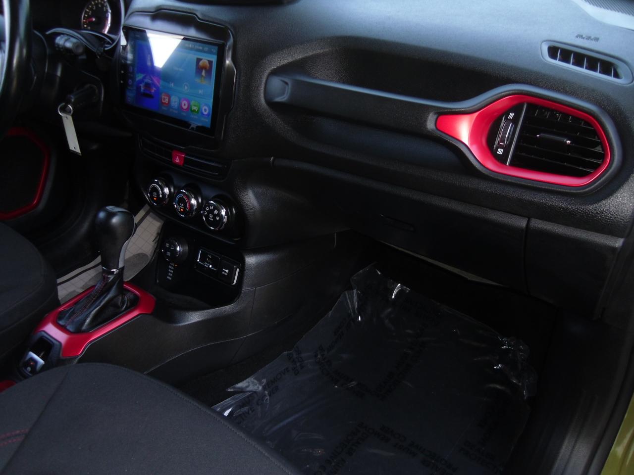 Jeep Renegade 4WD 4dr Trailhawk 2015