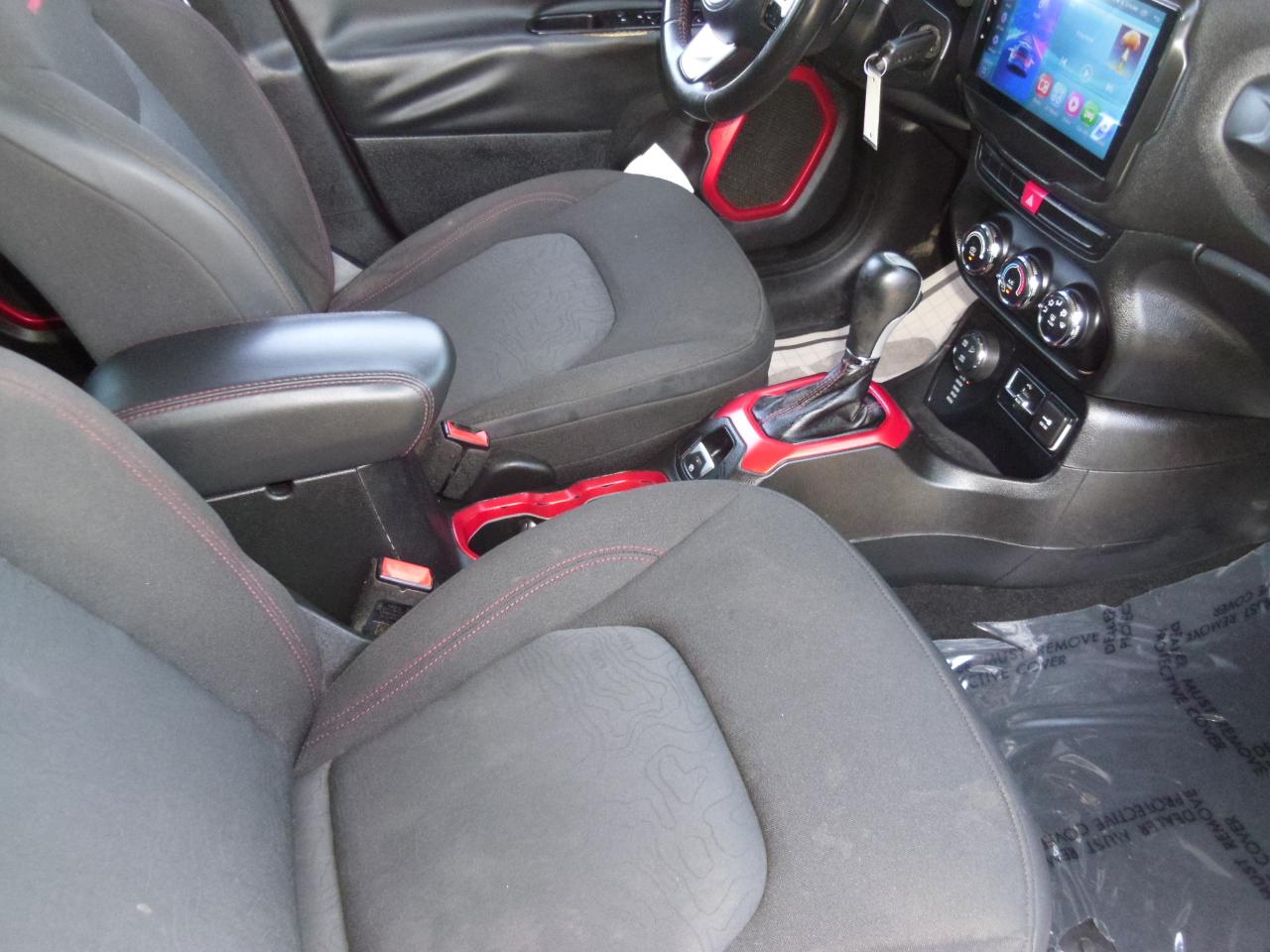 Jeep Renegade 4WD 4dr Trailhawk 2015