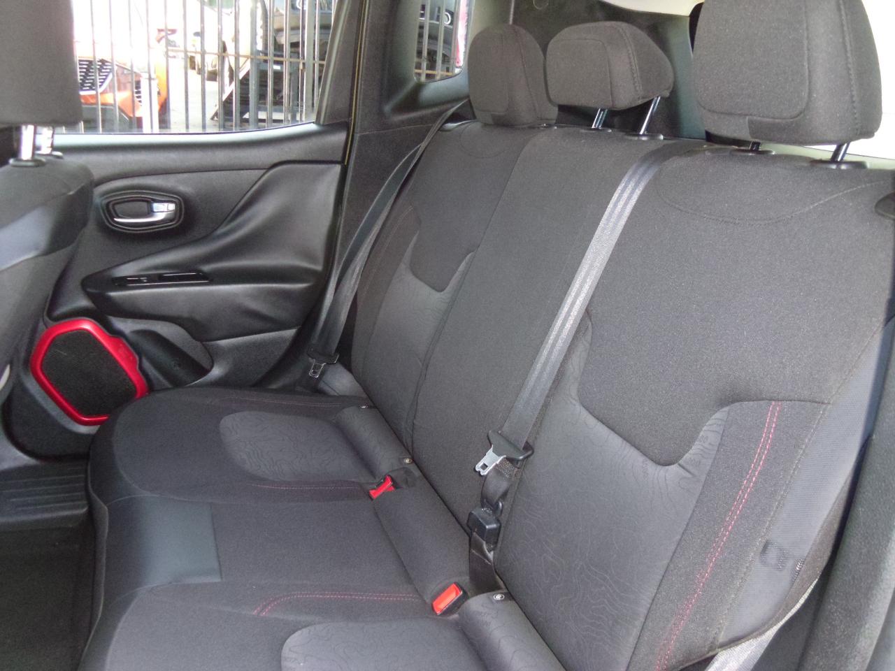 Jeep Renegade 4WD 4dr Trailhawk 2015