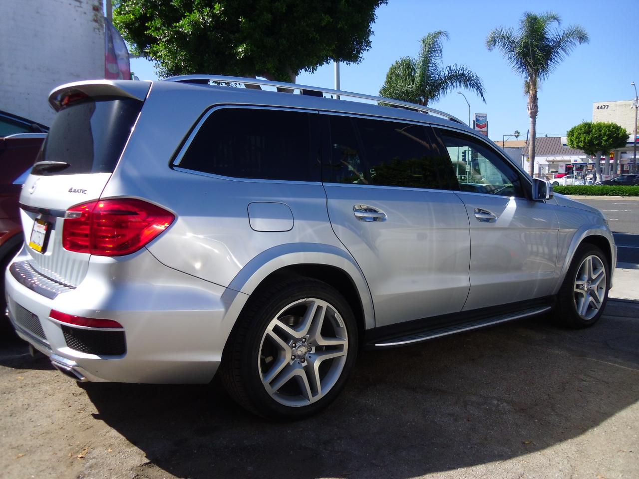 Mercedes-Benz GL 4MATIC 4dr GL 550 2016