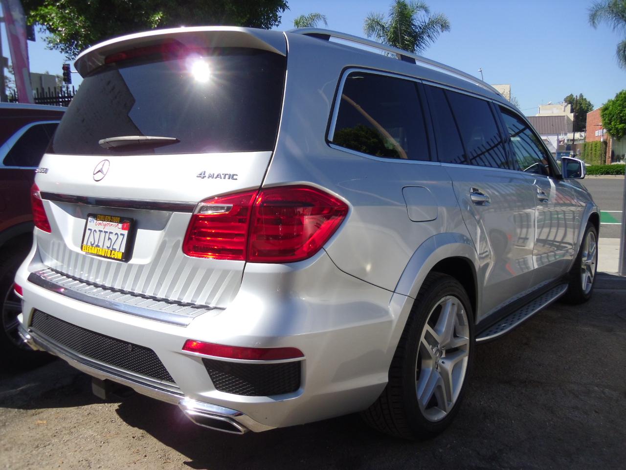 Mercedes-Benz GL 4MATIC 4dr GL 550 2016