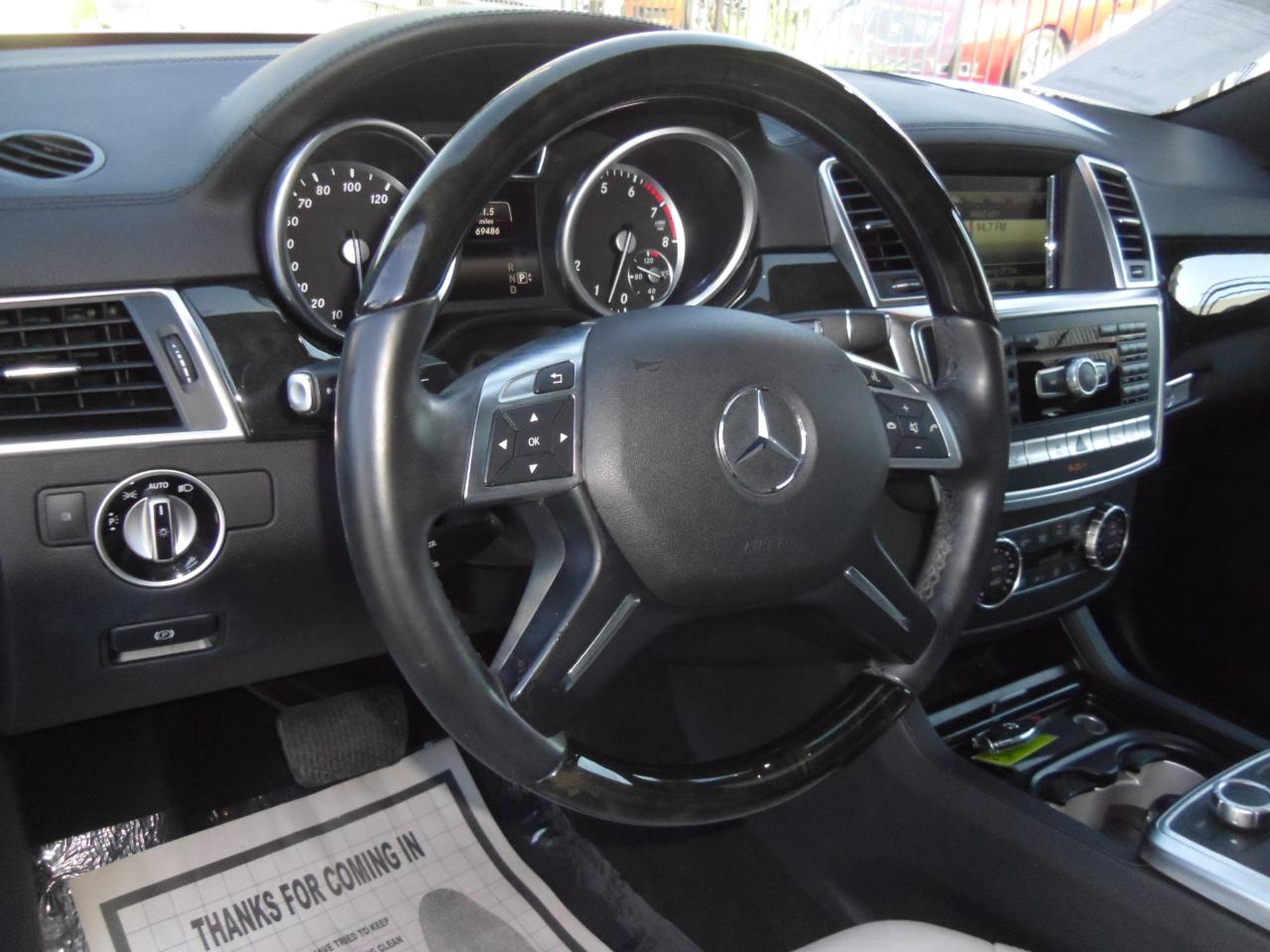 Mercedes-Benz GL 4MATIC 4dr GL 550 2016