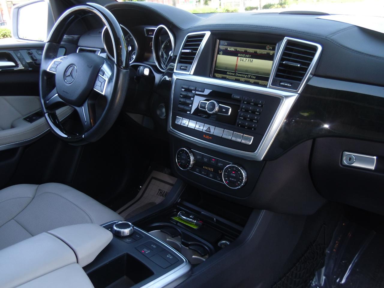 Mercedes-Benz GL 4MATIC 4dr GL 550 2016