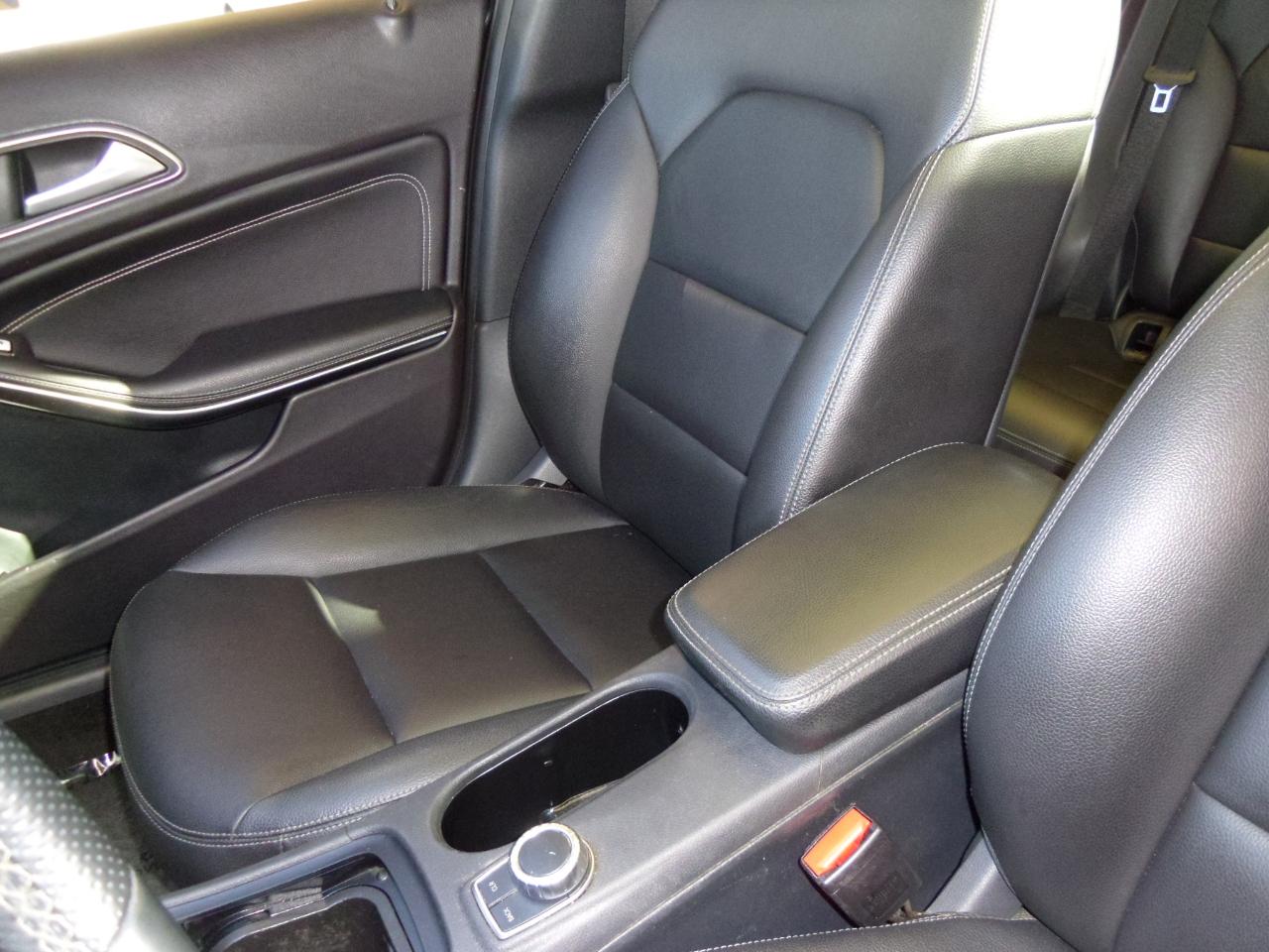 Mercedes-Benz GLA-Class FWD 4dr GLA 250 2015