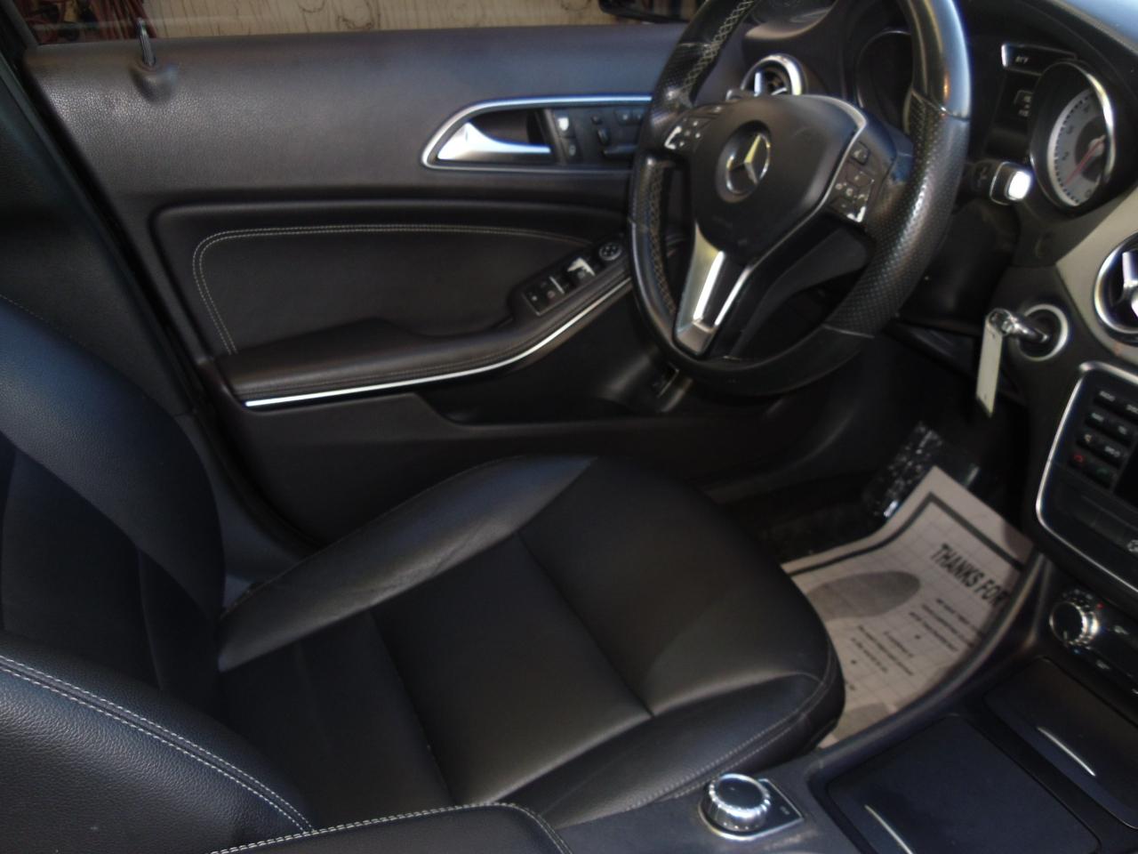 Mercedes-Benz GLA-Class FWD 4dr GLA 250 2015