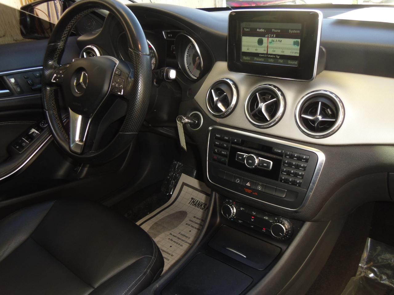 Mercedes-Benz GLA-Class FWD 4dr GLA 250 2015