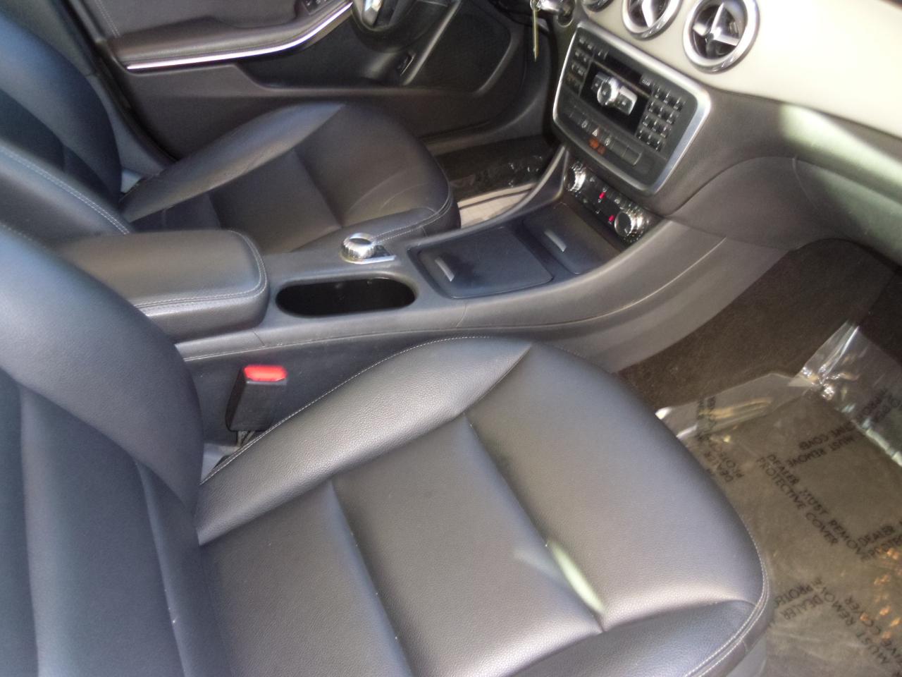 Mercedes-Benz GLA-Class FWD 4dr GLA 250 2015
