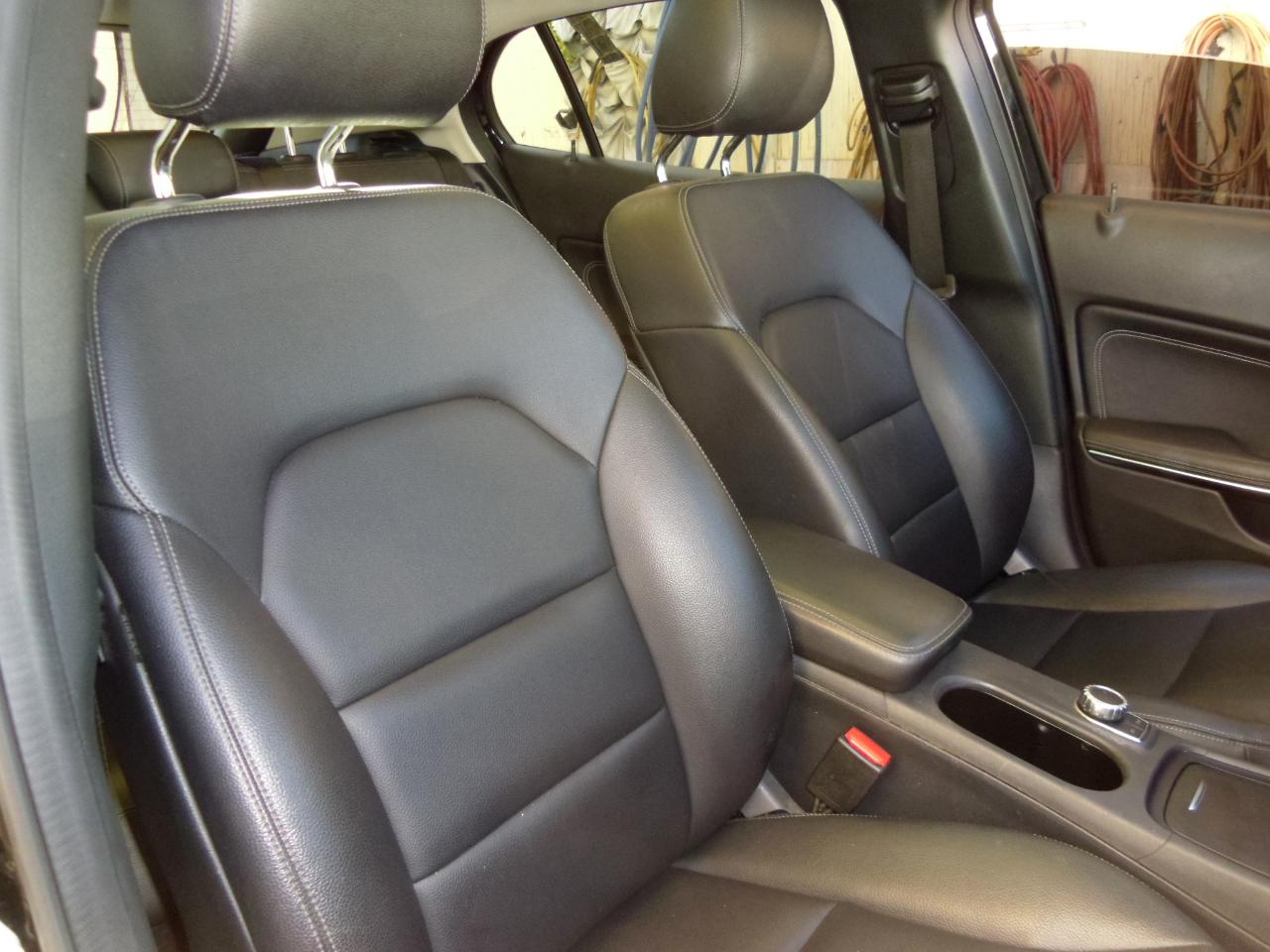 Mercedes-Benz GLA-Class FWD 4dr GLA 250 2015