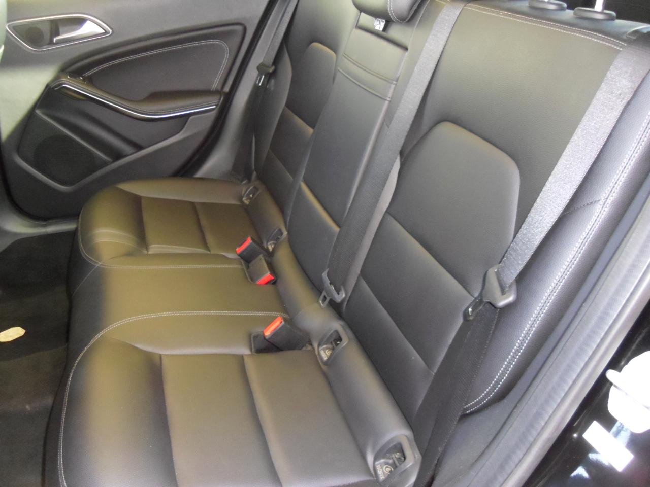 Mercedes-Benz GLA-Class FWD 4dr GLA 250 2015