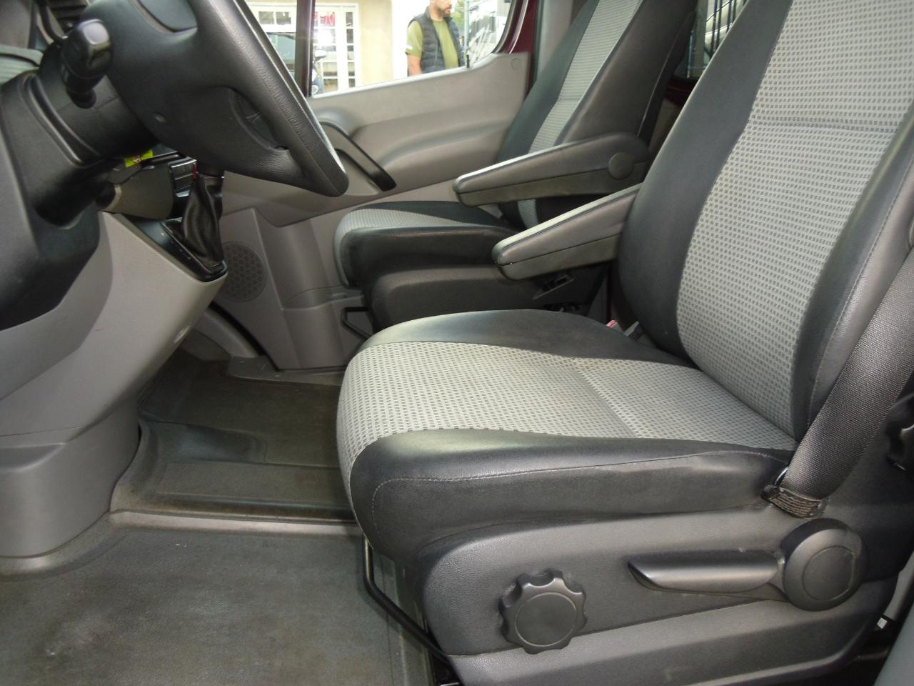 Dodge Sprinter 3500 170" WB 2007