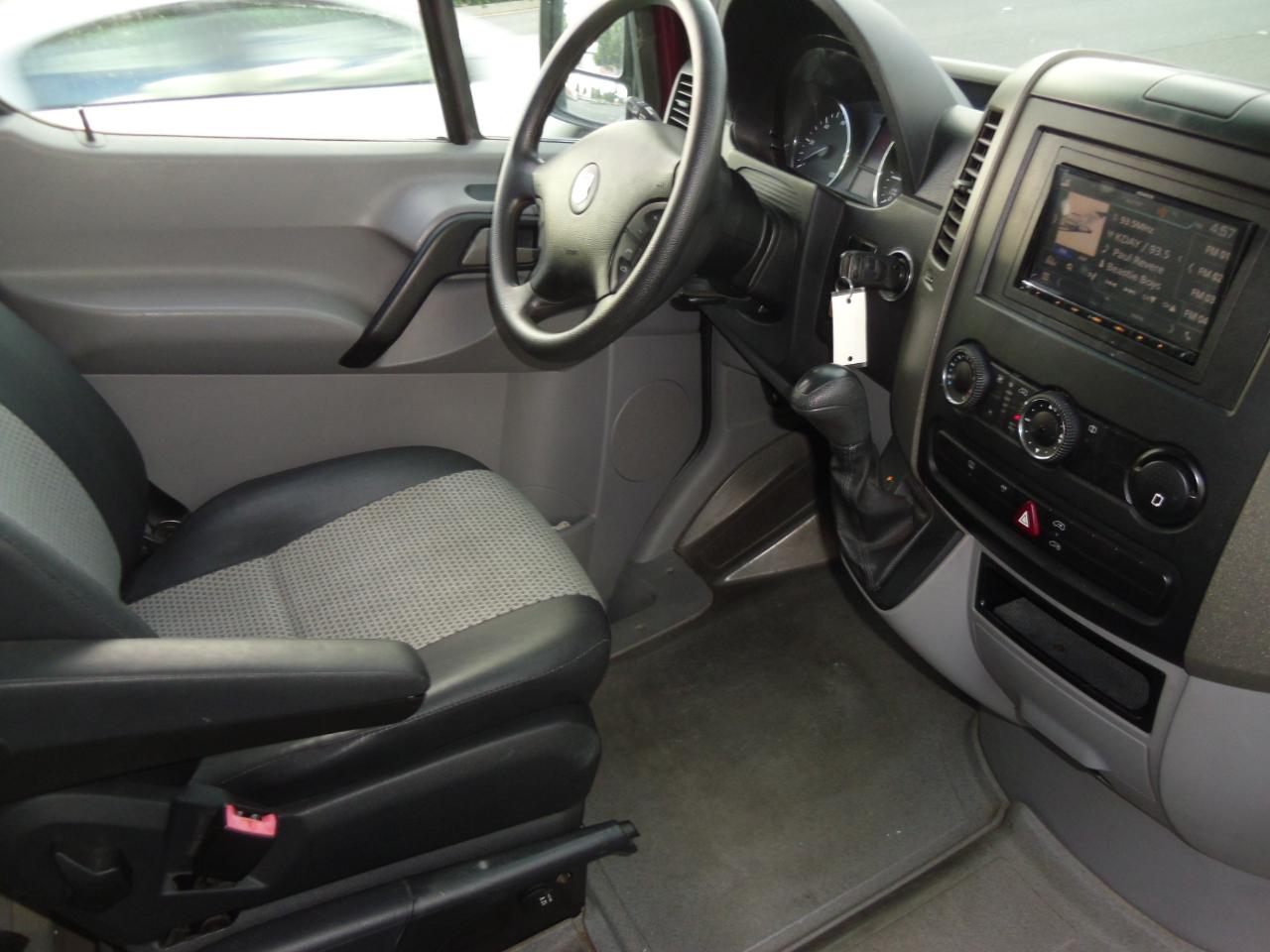Dodge Sprinter 3500 170" WB 2007