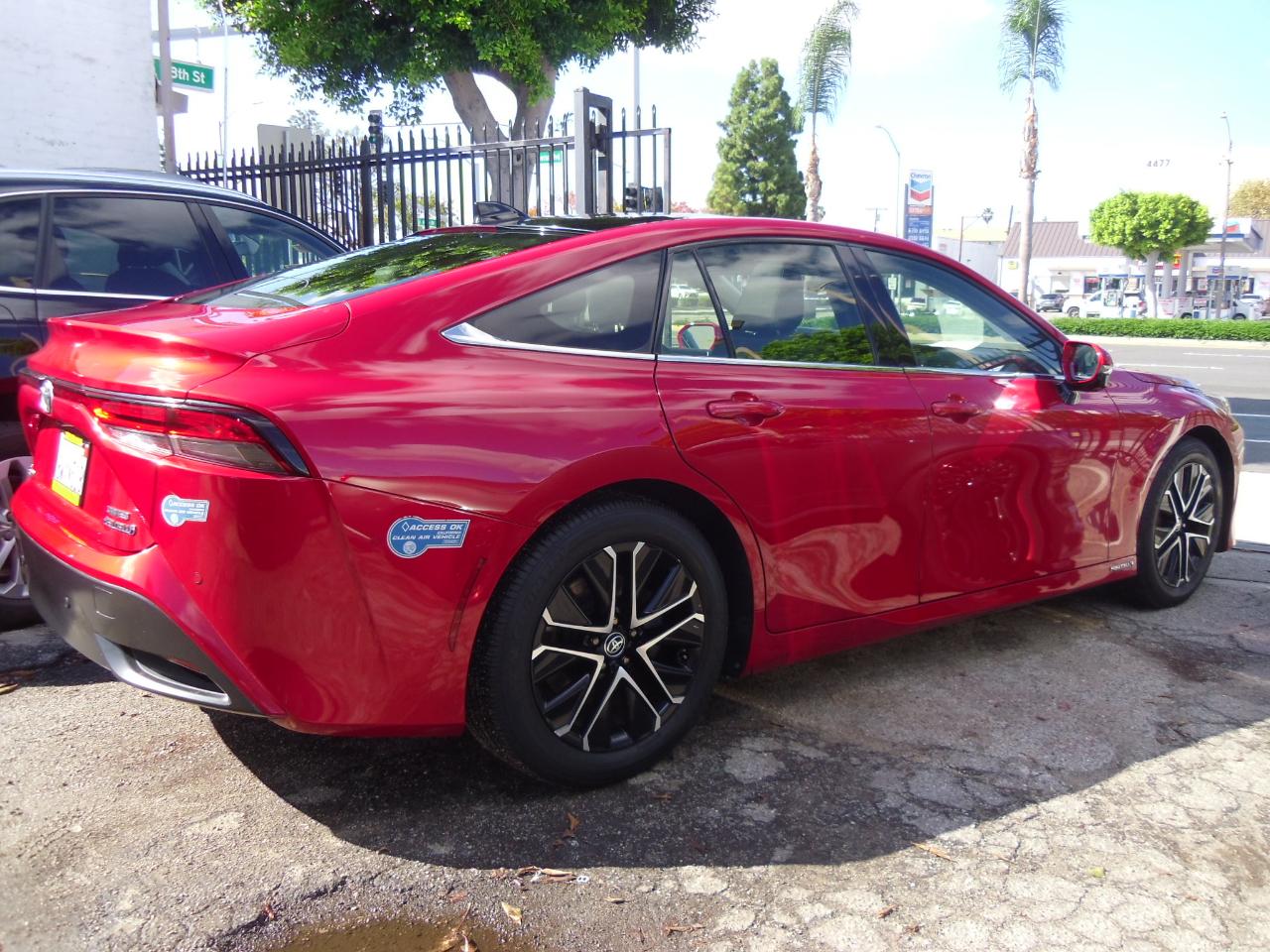 Toyota Mirai Limited Sedan 2021
