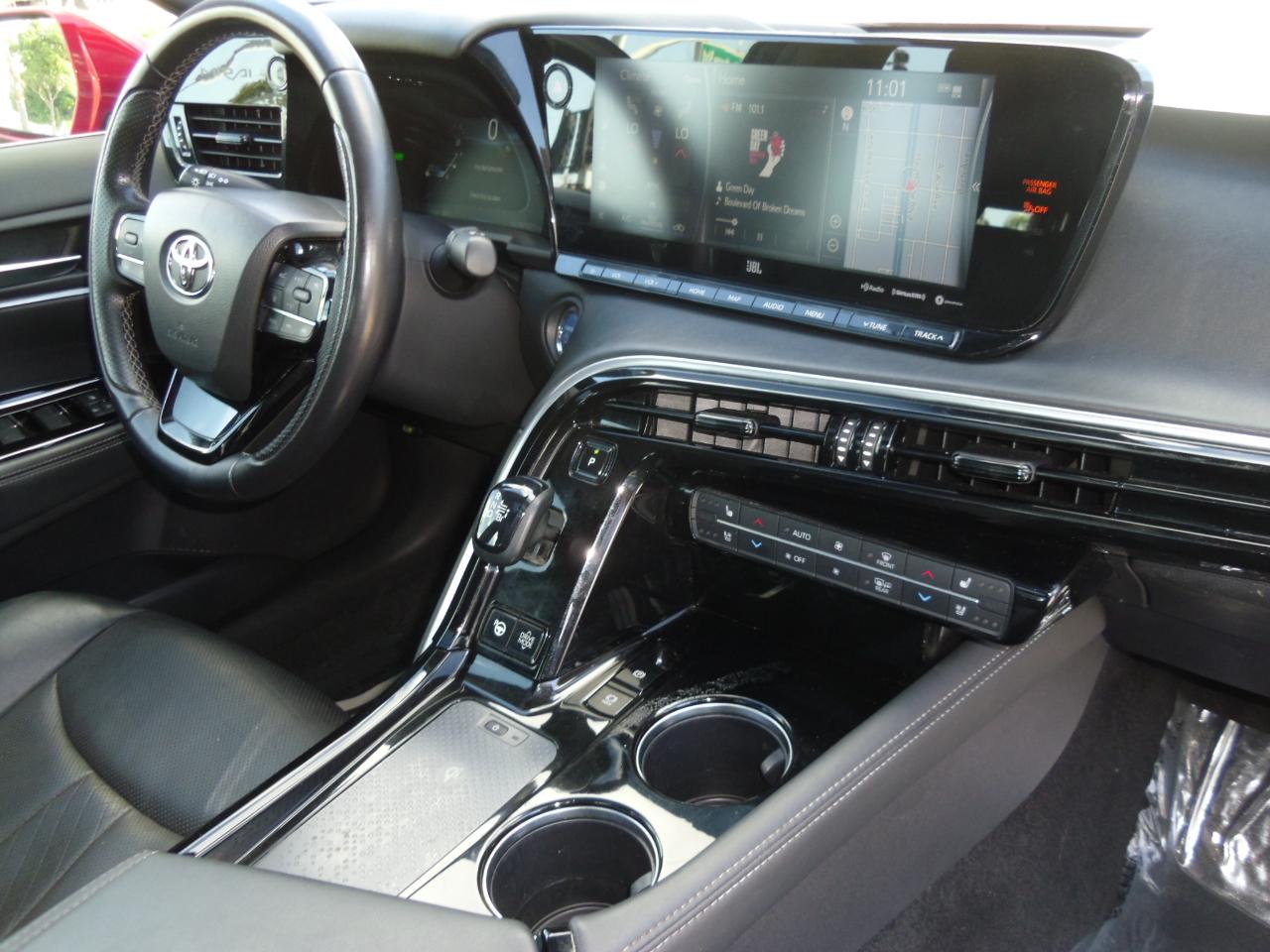 Toyota Mirai Limited Sedan 2021